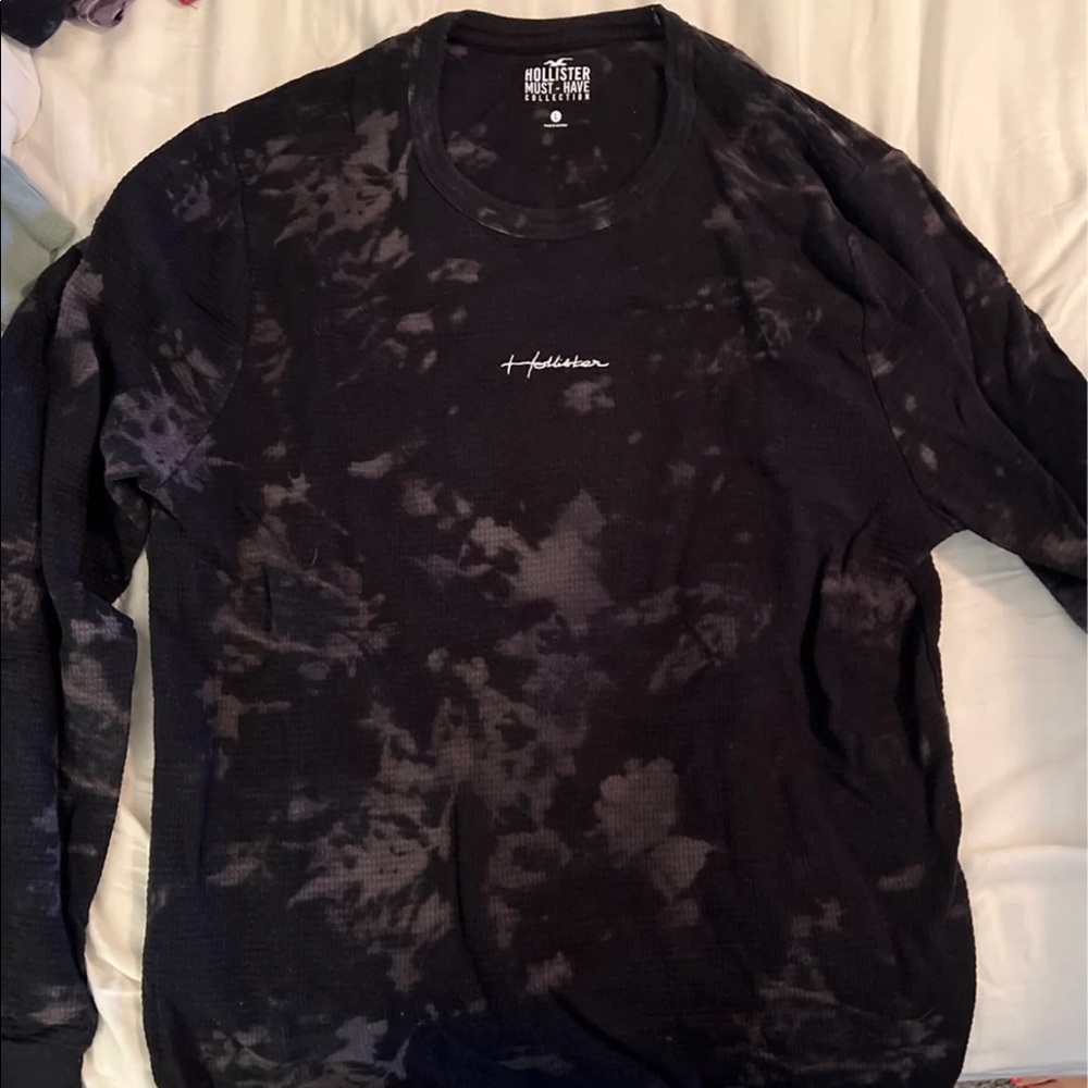 Hollister long sleeve shirt